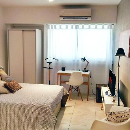 דירות בואנוס איירס Departamento Monoambiente A Metros Del Obelisco מראה חיצוני תמונה